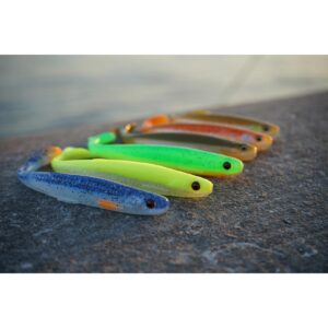 Guma SAVAGE GEAR Slender Scoop Shad 11cm 7g - Lemon Back - obrazek 3