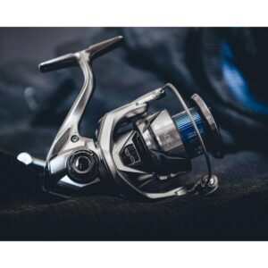 Kołowrotek Shimano Stradic FM C3000 HG - obrazek 3